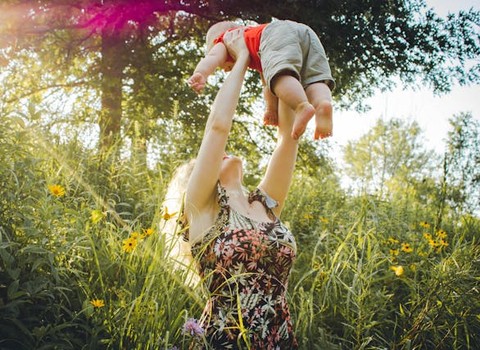 Bild von CF-Babys im Sommer schützen – so geht’s